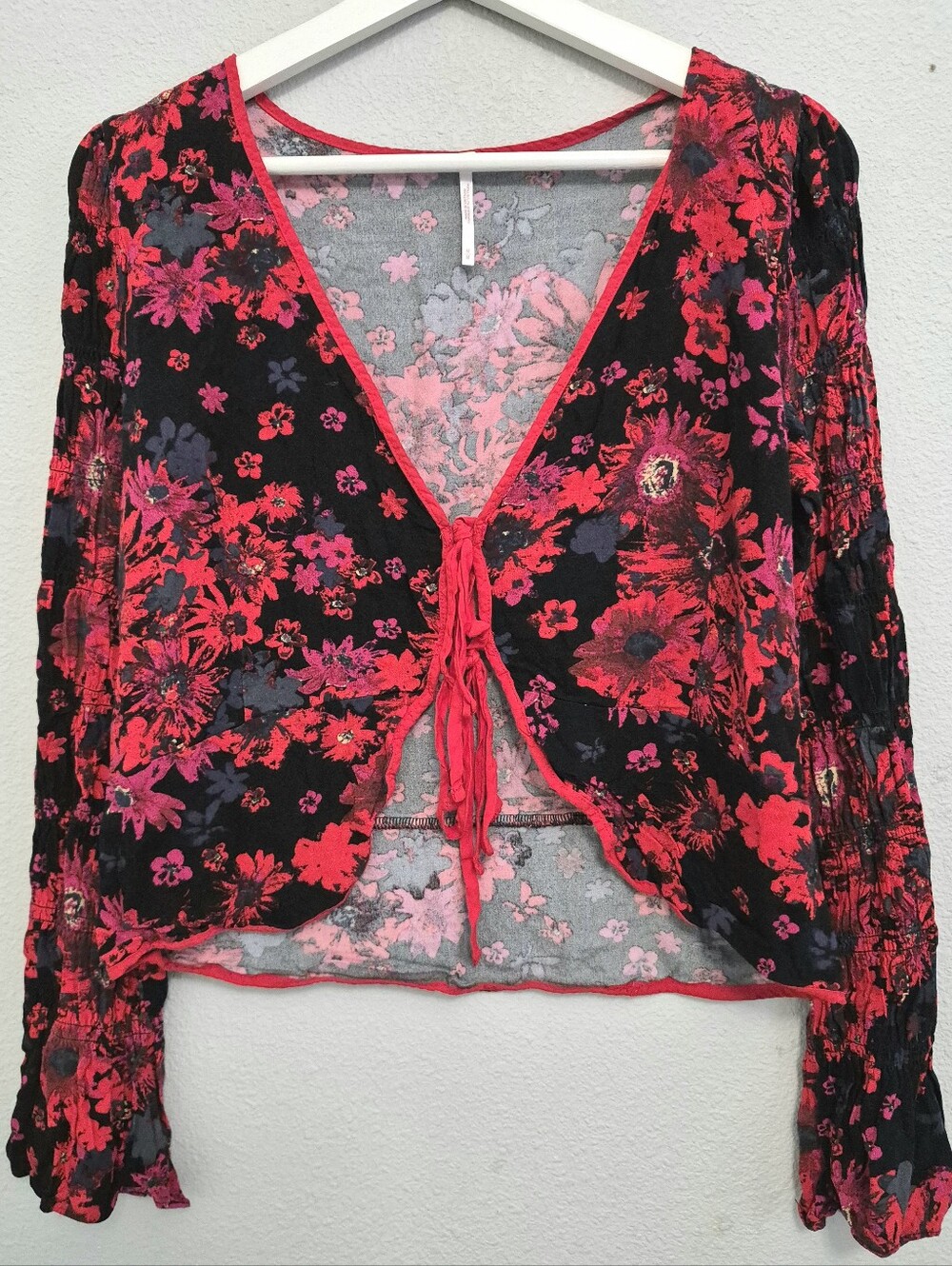 Free People Venice Red & Black Floral Tie Front Bell Sleeve Top M Dark Romantic